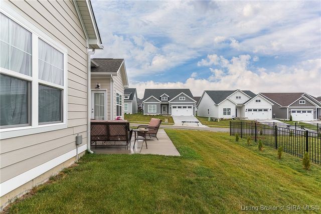 4834 Ashbury Drive, New Albany, IN 47150