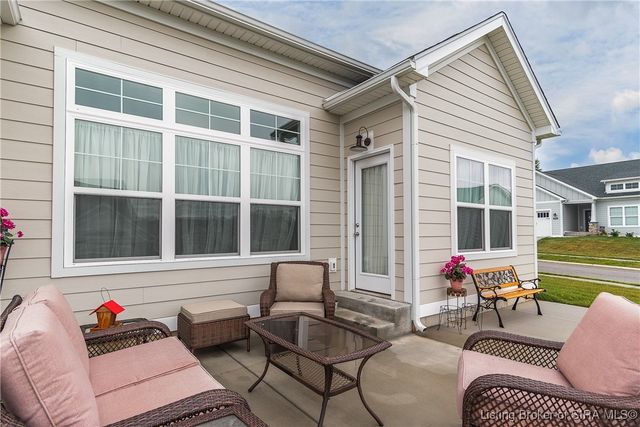 4834 Ashbury Drive, New Albany, IN 47150