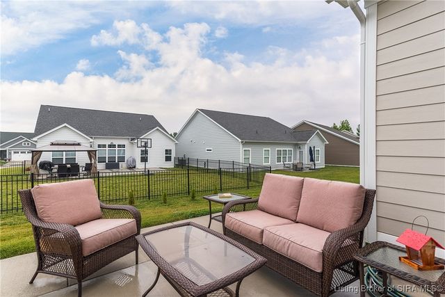 4834 Ashbury Drive, New Albany, IN 47150