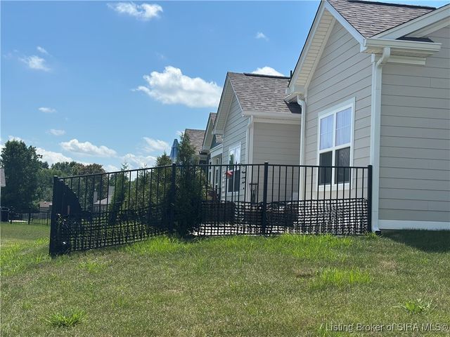 4834 Ashbury Drive, New Albany, IN 47150