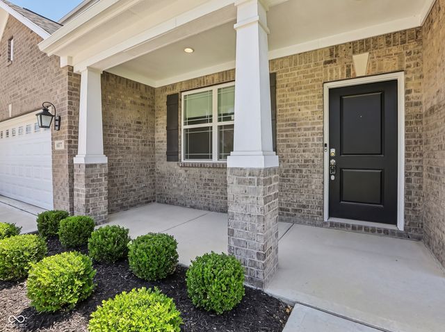 6077 Dugan Drive, Whitestown, IN 46075