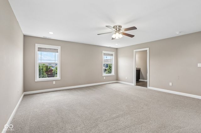 6077 Dugan Drive, Whitestown, IN 46075