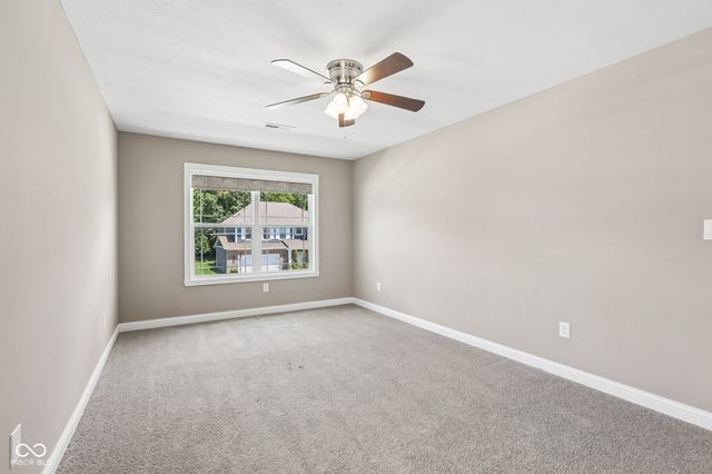 6077 Dugan Drive, Whitestown, IN 46075