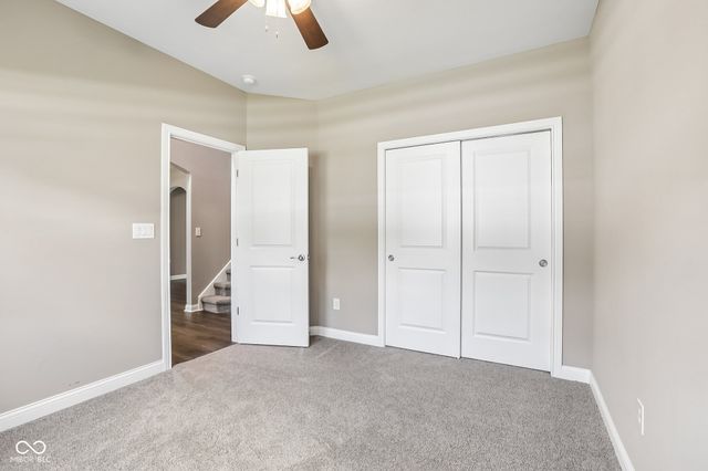 6077 Dugan Drive, Whitestown, IN 46075