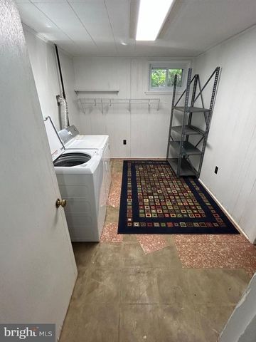1828 YOUNGBLOOD ST, Mclean, VA 22101
