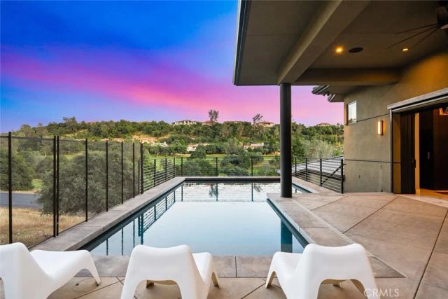 3386 Canyon Oaks Terrace, Chico, CA 95928