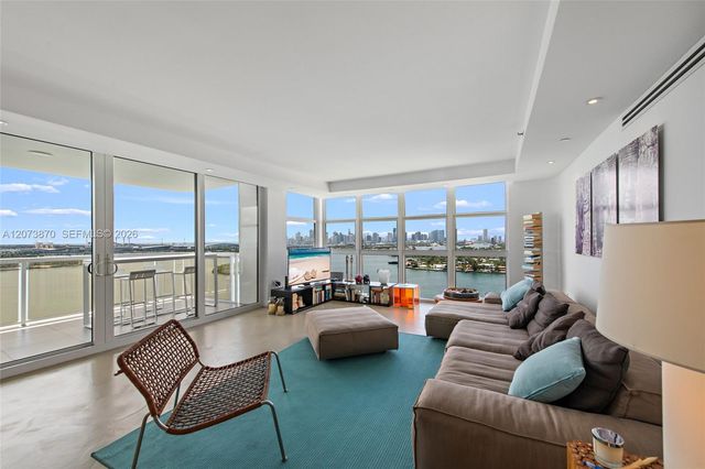 9 Island Avenue 2207, Miami Beach, FL 33139