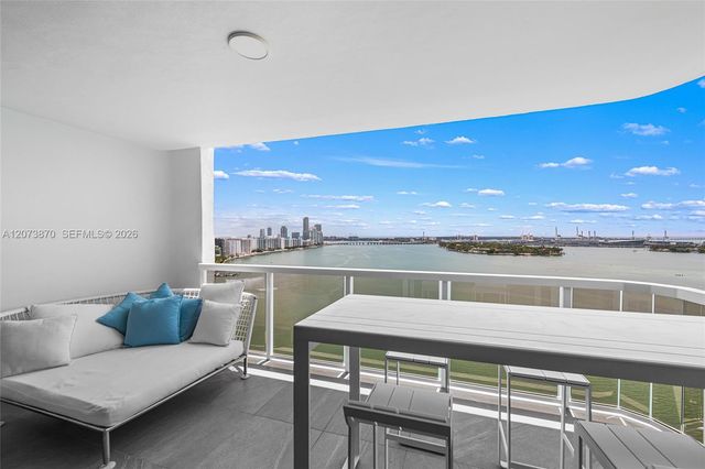 9 Island Avenue 2207, Miami Beach, FL 33139