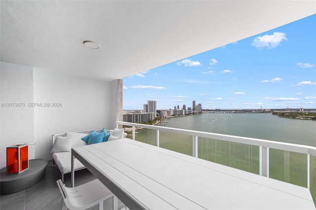9 Island Avenue 2207, Miami Beach, FL 33139