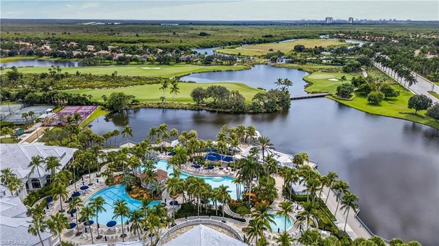 3177 Aviamar CIR 202, Naples, FL 34114
