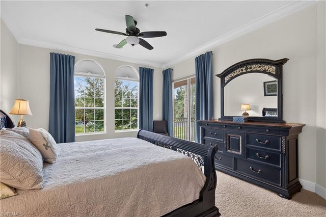 3177 Aviamar CIR 202, Naples, FL 34114