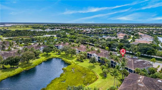 3177 Aviamar CIR 202, Naples, FL 34114