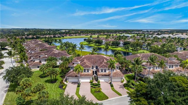 3177 Aviamar CIR 202, Naples, FL 34114