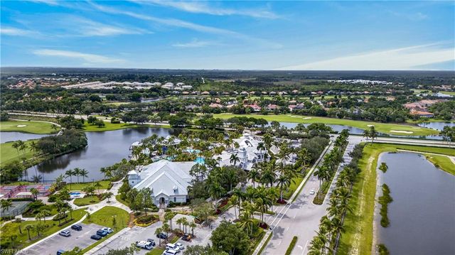 3177 Aviamar CIR 202, Naples, FL 34114