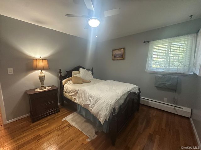 776 Bunker Road, North Woodmere, NY 11581