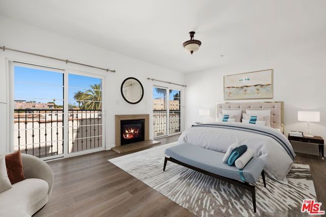 8555 Cashio Street PH 4, Los Angeles, CA 90035