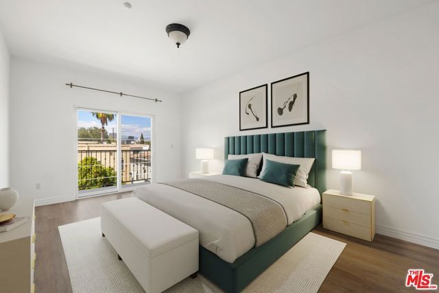 8555 Cashio Street PH 4, Los Angeles, CA 90035