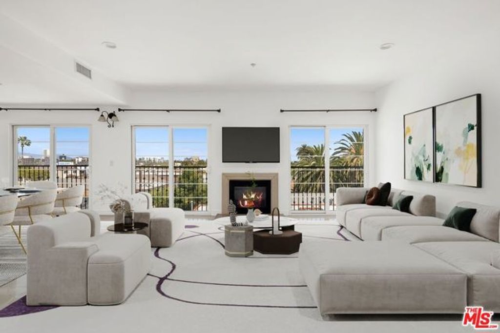 8555 Cashio Street PH 4, Los Angeles, CA 90035