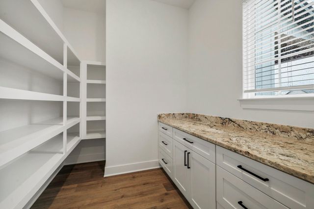 5629 Marigold Mile Drive, Magnolia, TX 77354