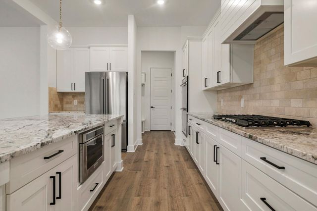 5629 Marigold Mile Drive, Magnolia, TX 77354
