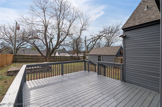 2222 S Q Street, Fort Smith, AR 72901