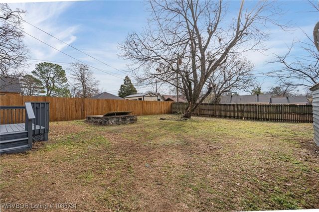 2222 S Q Street, Fort Smith, AR 72901