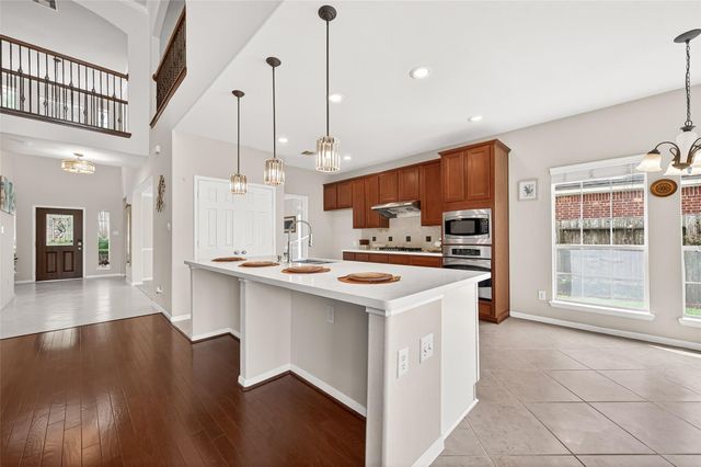 13418 Orchard Shadows Drive, Richmond, TX 77407