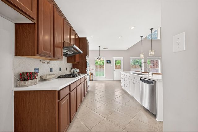 13418 Orchard Shadows Drive, Richmond, TX 77407