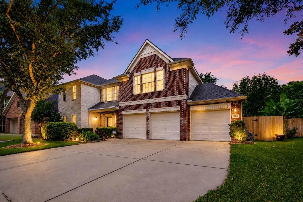 13418 Orchard Shadows Drive, Richmond, TX 77407