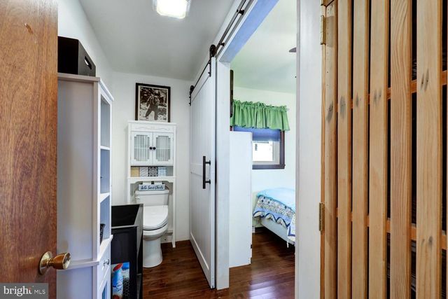 912 PERRY RD, Lititz, PA 17543