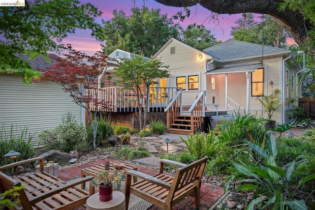 1214 Estudillo St, Martinez, CA 94553