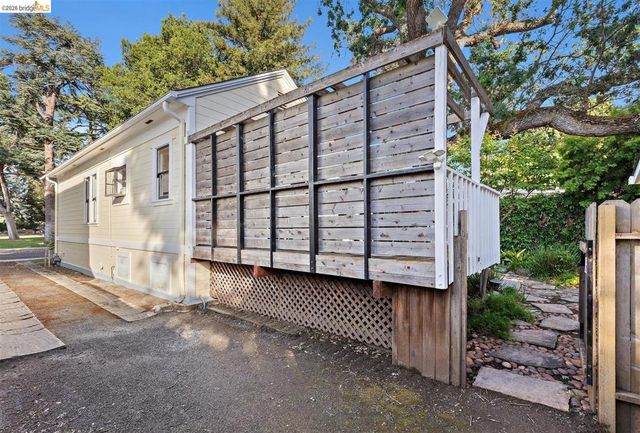 1214 Estudillo St, Martinez, CA 94553