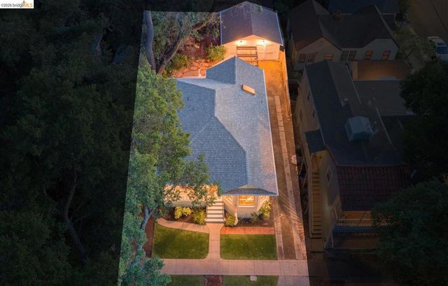 1214 Estudillo St, Martinez, CA 94553