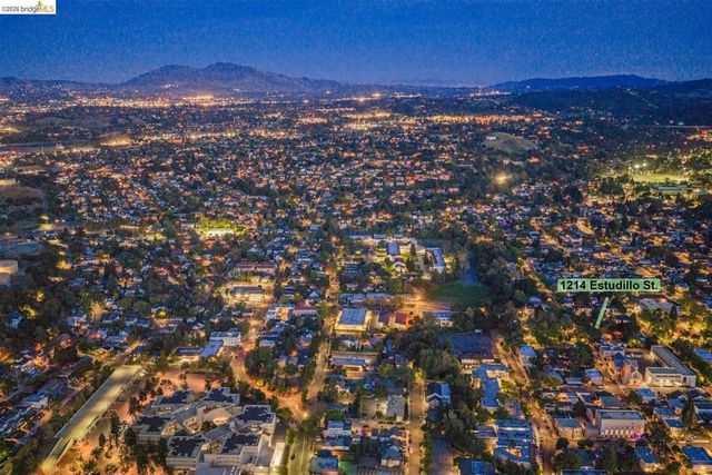 1214 Estudillo St, Martinez, CA 94553