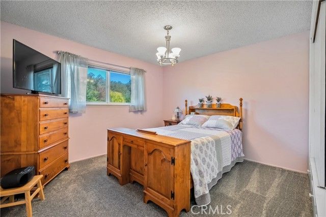 4375 Via Ventura, Red Bluff, CA 96080