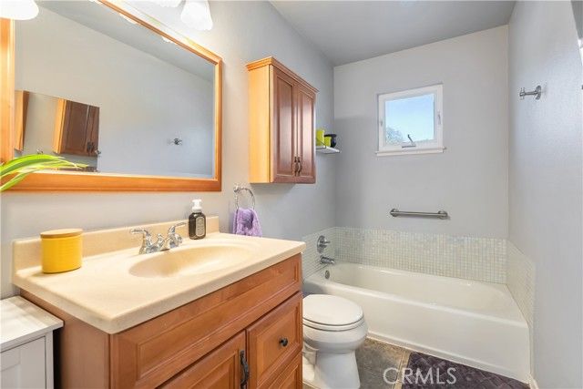 4375 Via Ventura, Red Bluff, CA 96080