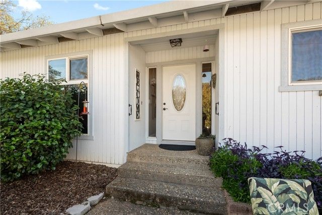 4375 Via Ventura, Red Bluff, CA 96080