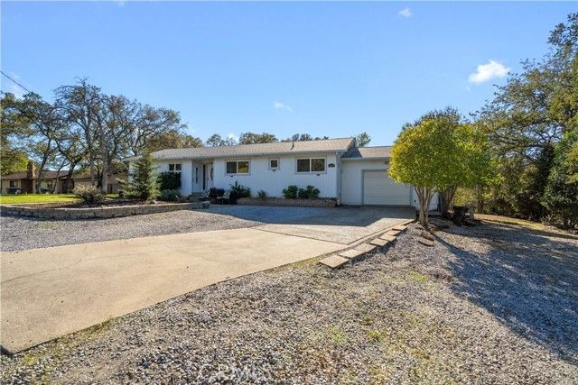 4375 Via Ventura, Red Bluff, CA 96080