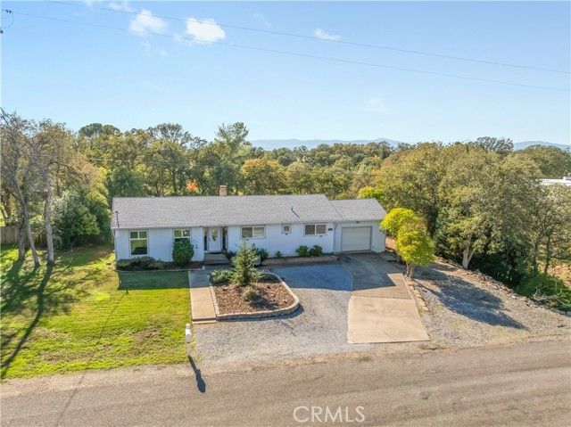 4375 Via Ventura, Red Bluff, CA 96080