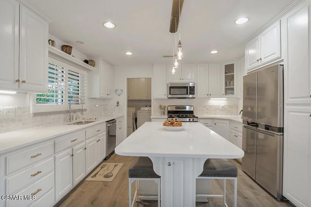 3342 Weatherford Court, Simi Valley, CA 93063