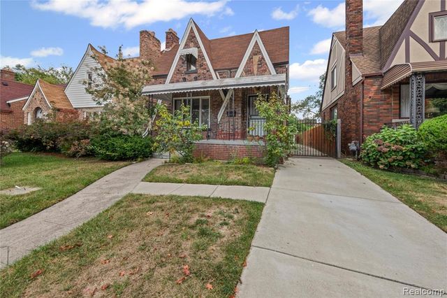 18940 San Juan Drive, Detroit, MI 48221