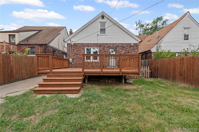 18940 San Juan Drive, Detroit, MI 48221