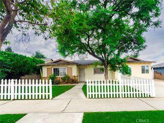 1420 Avenida Del Vista, Corona, CA 92882