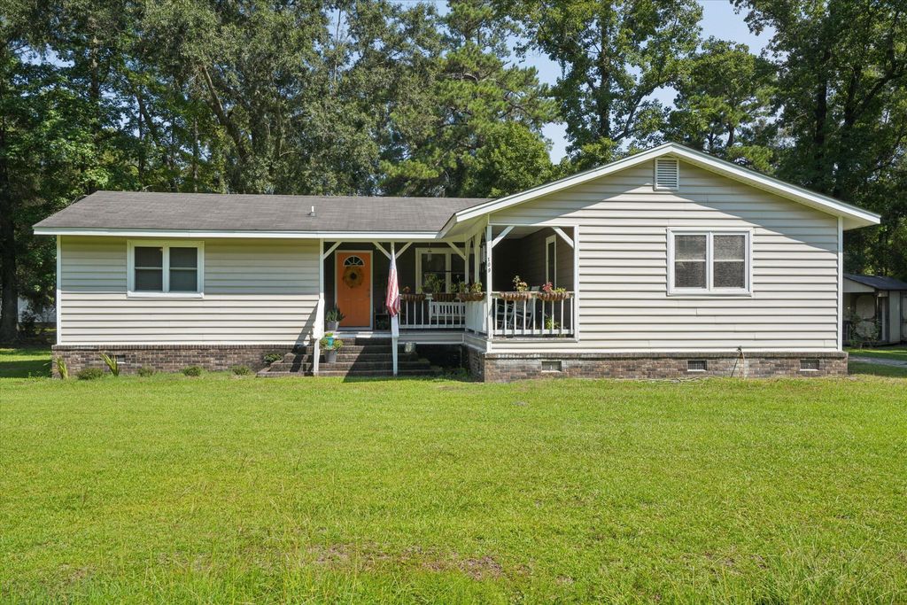 109 Annie Williams Street, Moncks Corner, SC 29461