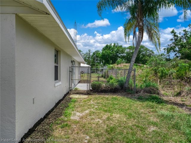 1901 S Heron Street, Sebring, FL 33870