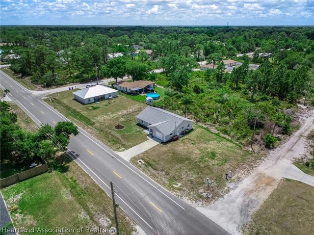 1901 S Heron Street, Sebring, FL 33870