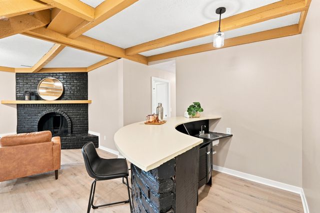 350 SKYLINE Drive, Council Bluffs, IA 51503