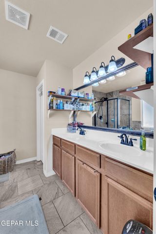 14608 MEADOW LAWN, El Paso, TX 79938