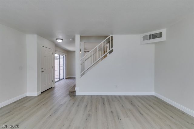 8476 Indigo Sky Avenue, Las Vegas, NV 89129