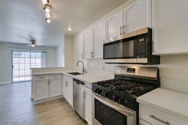 8476 Indigo Sky Avenue, Las Vegas, NV 89129
